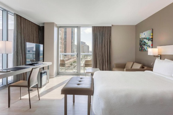 AC Hotel by Marriott Miami Beach image 16